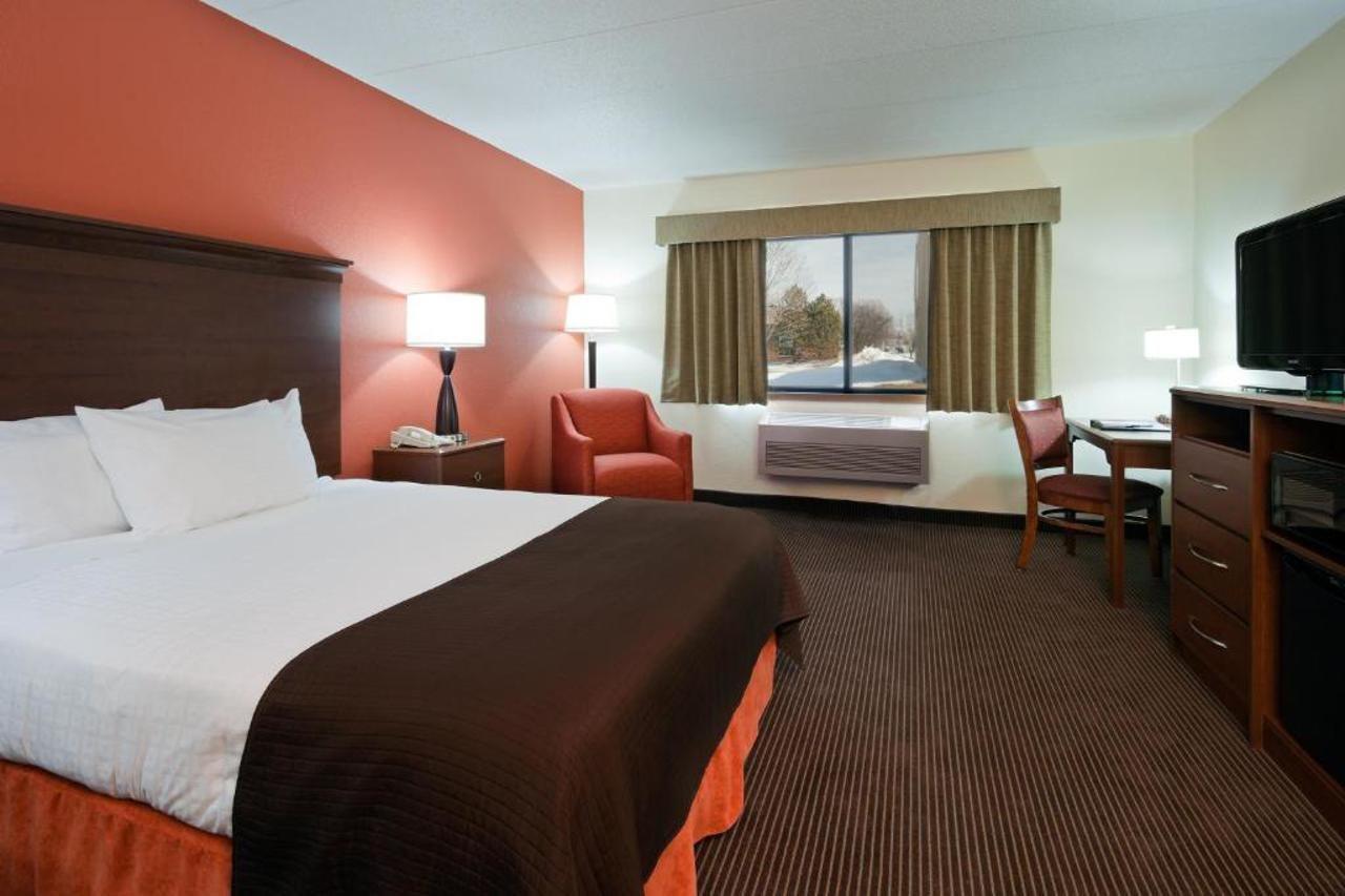 Americinn By Wyndham Ashland Bagian luar foto